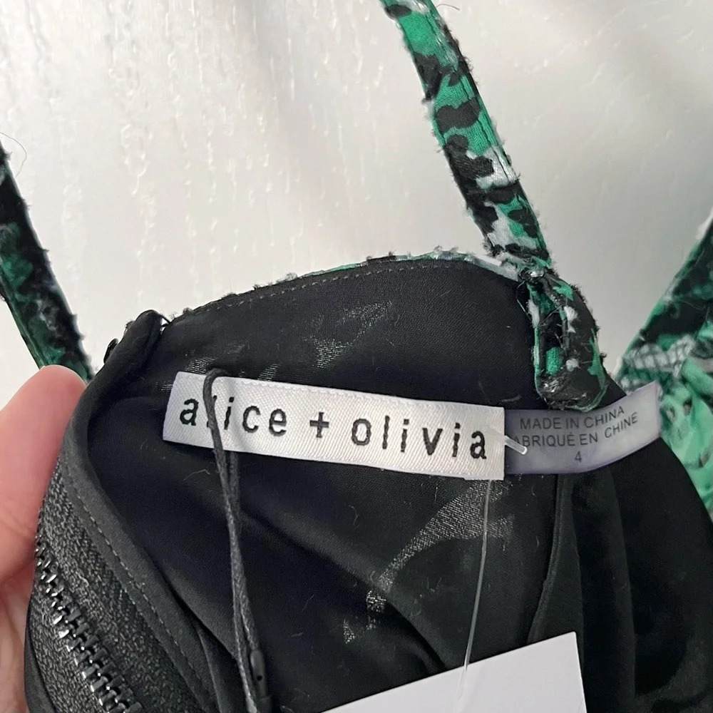 🆕 ALICE + OLIVIA Emerald Green Shanel Animal Print Maxi Dress Sz 4 - Picture 5 of 7